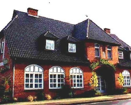 Hotel-Restaurant Pfeffermuehle Doerverden Exterior photo